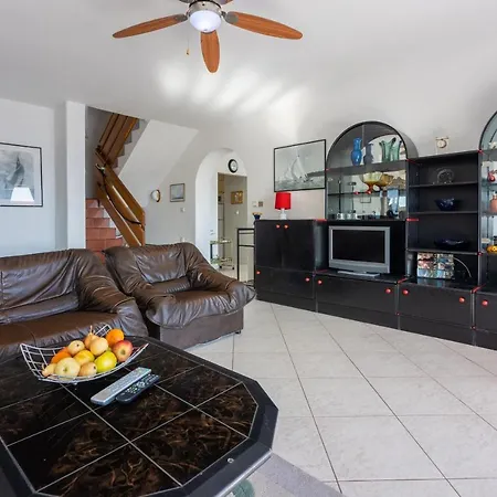 Διαμέρισμα Renata