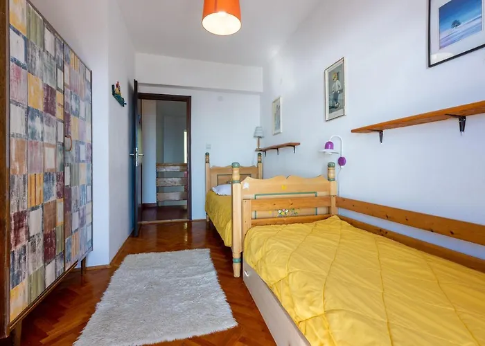 Renata Apartment *